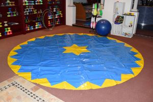 Circus Carpet | Circus Sheet | Diameter 4 meters Blue/Yellow with Serrated edge