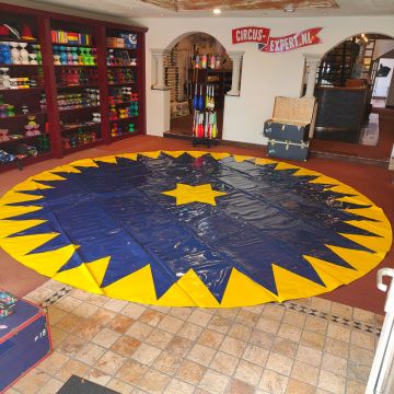 Circus Mat Diameter 5 meters blue/yellow Serrated Edge